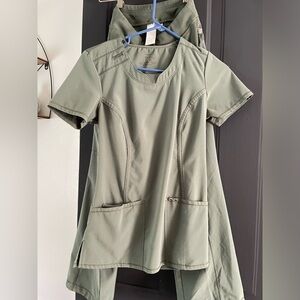 INFINITY BY CHEROKEE SCRUB SET